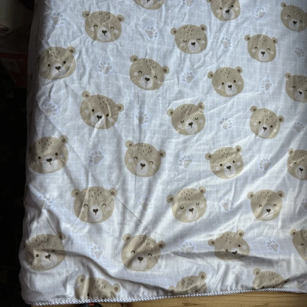 Baby Blanket Throw Super Soft Reversible Cuddly Friends Bear Faces Paws 38 X 29